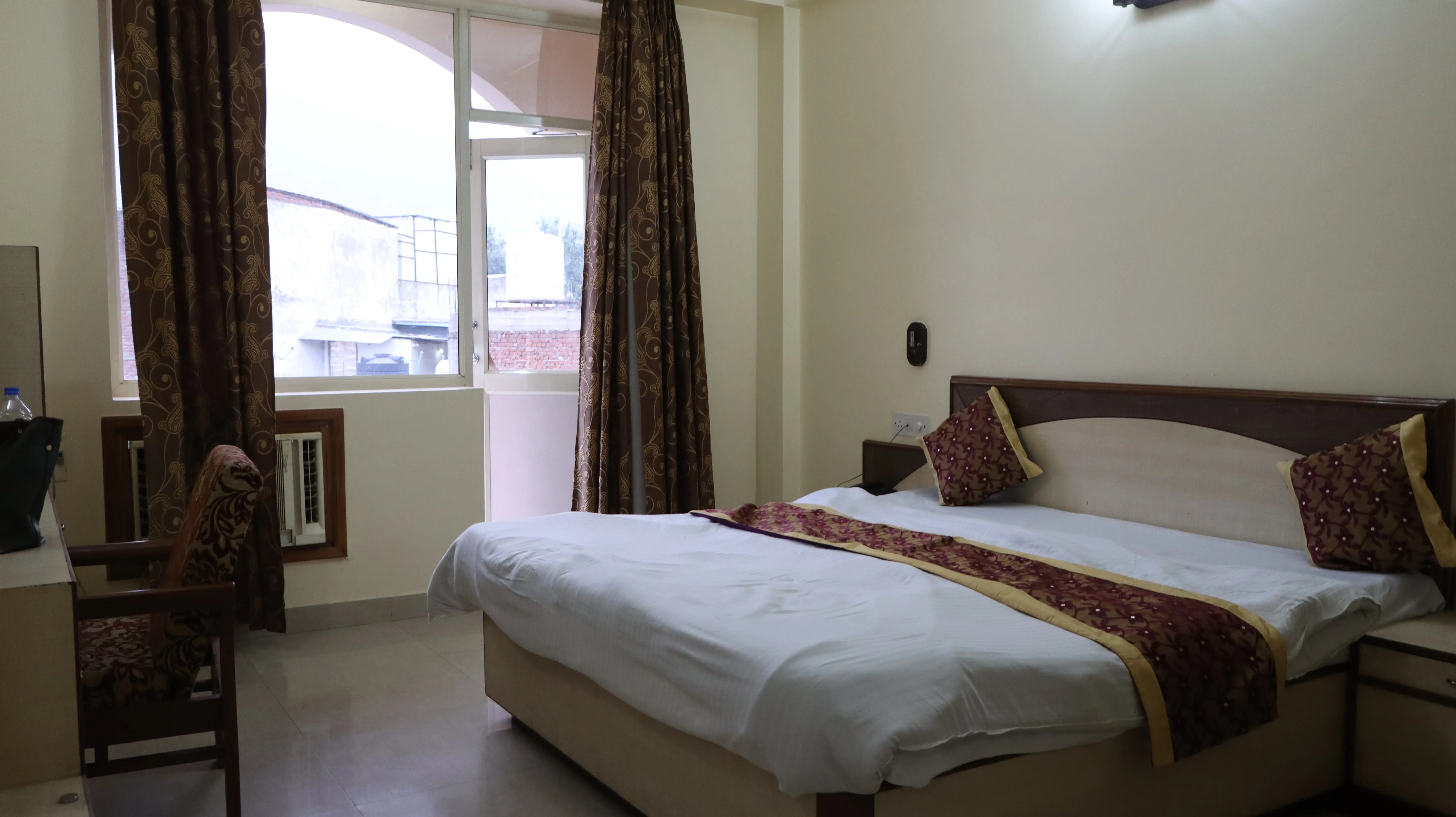 Double Bed AC Rooms